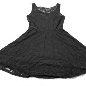 The PERFECT little black dress! Worn ONCE! Size M!